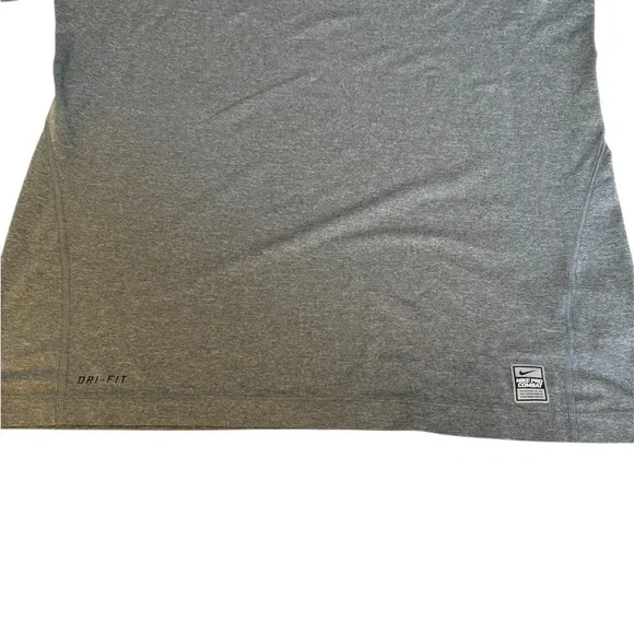 Nike Pro Combat Shirt FITTED Gray DriFit, Size XL - Picture 5 of 6